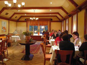 Baerenkrug Hotel Molfsee Buitenkant foto