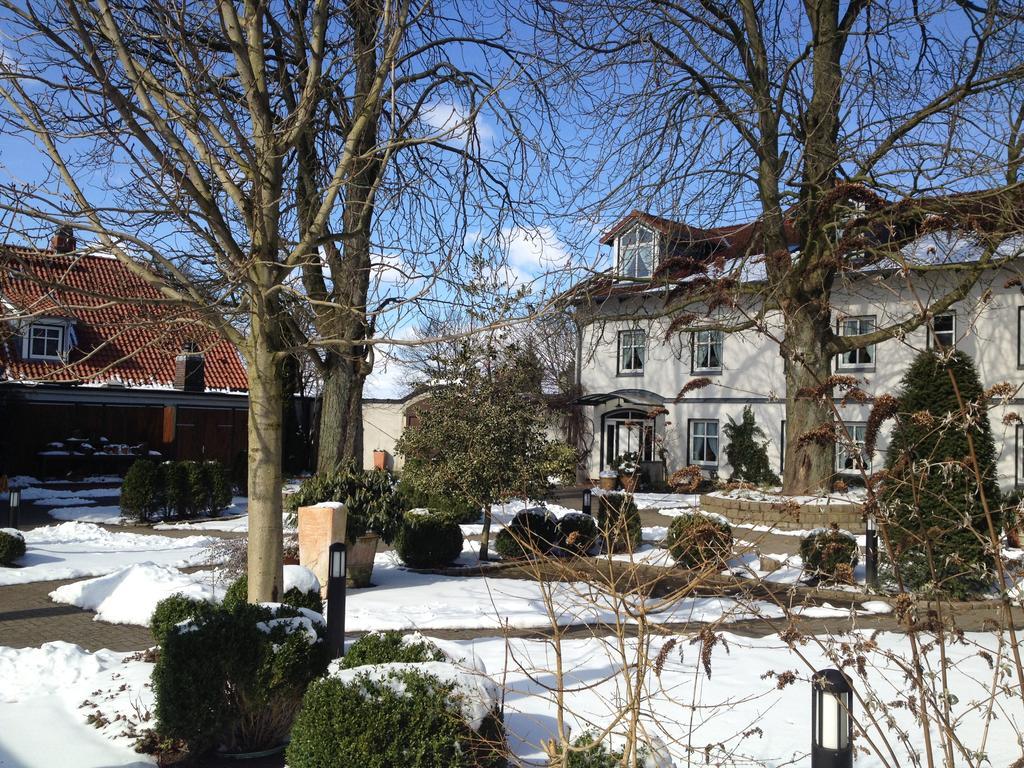 Baerenkrug Hotel Molfsee Buitenkant foto